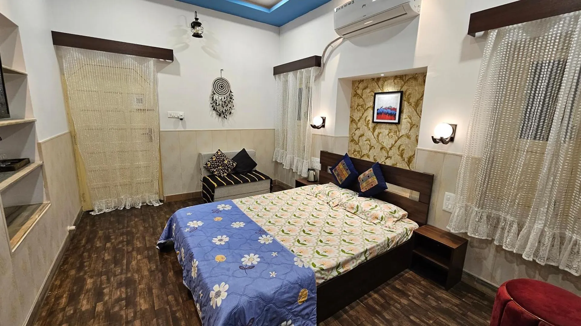 Leisure Homestay Udaipur India